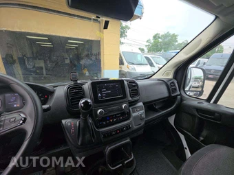 2025 Ram ProMaster 2500 Cargo Van Tradesman w/Passenger Seat High Roof 159.0" WB - miniatura 10