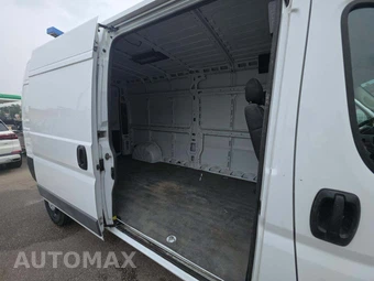 2025 Ram ProMaster 2500 Cargo Van Tradesman w/Passenger Seat High Roof 159.0" WB - miniatura 16