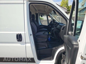 2025 Ram ProMaster 2500 Cargo Van Tradesman w/Passenger Seat High Roof 159.0" WB - miniatura 14