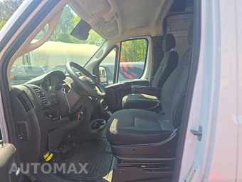 2025 Ram ProMaster 2500 Cargo Van Tradesman w/Passenger Seat High Roof 159.0" WB - miniatura 13