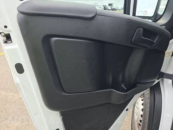 2025 Ram ProMaster 2500 Cargo Van Tradesman w/Passenger Seat High Roof 159.0" WB - miniatura 9