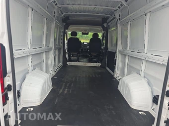 2025 Ram ProMaster 2500 Cargo Van Tradesman w/Passenger Seat High Roof 159.0" WB - miniatura 16