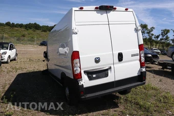 2025 Ram ProMaster 2500 Cargo Van Tradesman w/Passenger Seat High Roof 159.0" WB - miniatura 4
