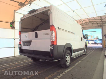 2025 Ram ProMaster 2500 Cargo Van Tradesman w/Passenger Seat Low Roof 136.0" WB - miniatura 4