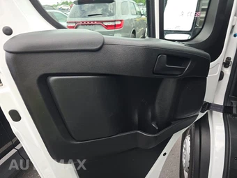 2025 Ram ProMaster 2500 Cargo Van Tradesman w/Passenger Seat Low Roof 136.0" WB - miniatura 9