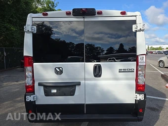 2025 Ram ProMaster 2500 Cargo Van Tradesman w/Passenger Seat Low Roof 136.0" WB - miniatura 5