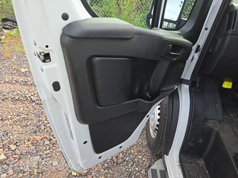 2025 Ram ProMaster 2500 Cargo Van Tradesman w/Passenger Seat Low Roof 136.0" WB - miniatura 9