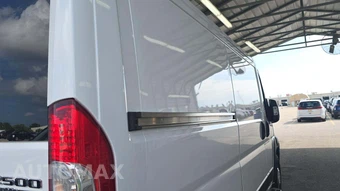2025 Ram ProMaster 2500 Cargo Van Tradesman w/Passenger Seat Low Roof 136.0" WB - miniatura 19