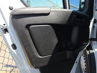 2025 Ram ProMaster 2500 Cargo Van Tradesman w/Passenger Seat Low Roof 136.0" WB - miniatura 9
