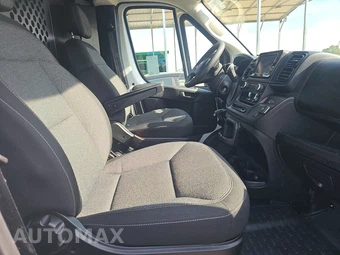 2025 Ram ProMaster 2500 Cargo Van Tradesman w/Passenger Seat Low Roof 136.0" WB - miniatura 8