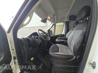 2025 Ram ProMaster 2500 Cargo Van Tradesman w/Passenger Seat Low Roof 136.0" WB - miniatura 7