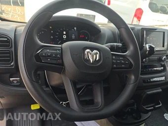 2025 Ram ProMaster 2500 Cargo Van Tradesman w/Passenger Seat Low Roof 136.0" WB - miniatura 10