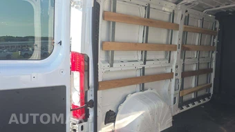 2025 Ram ProMaster 2500 Cargo Van Tradesman w/Passenger Seat Low Roof 136.0" WB - miniatura 19