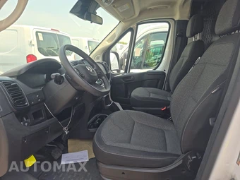 2025 Ram ProMaster 2500 Cargo Van Tradesman w/Passenger Seat Low Roof 136.0" WB - miniatura 7