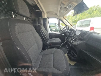 2025 Ram ProMaster 2500 Cargo Van Tradesman w/Passenger Seat Low Roof 136.0" WB - miniatura 8