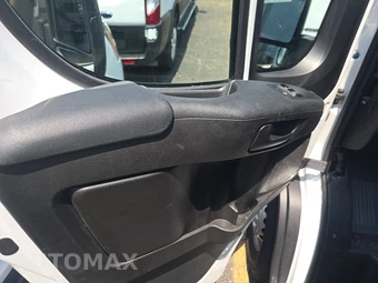 2025 Ram ProMaster 2500 Cargo Van Tradesman w/Passenger Seat Low Roof 136.0" WB - miniatura 9
