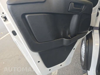 2025 Ram ProMaster 2500 Cargo Van Tradesman w/Passenger Seat Low Roof 136.0" WB - miniatura 9