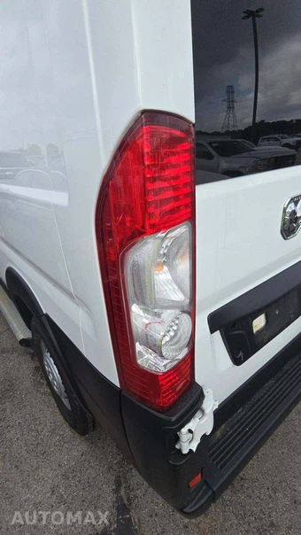 2025 Ram ProMaster 2500 Cargo Van Tradesman w/Passenger Seat Low Roof 136.0" WB - miniatura 17