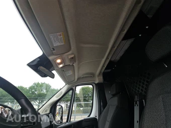 2025 Ram ProMaster 2500 Cargo Van Tradesman w/Passenger Seat Low Roof 136.0" WB - miniatura 16