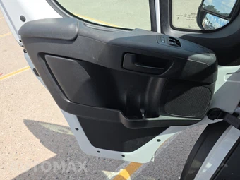2025 Ram ProMaster 2500 Cargo Van Tradesman w/Passenger Seat Low Roof 136.0" WB - miniatura 9