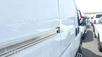 2025 Ram ProMaster 2500 Cargo Van Tradesman w/Passenger Seat Low Roof 136.0" WB - miniatura 25