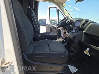 2025 Ram ProMaster 2500 Cargo Van Tradesman w/Passenger Seat Low Roof 136.0" WB - miniatura 8
