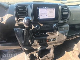 2025 Ram ProMaster 2500 Cargo Van Tradesman w/Passenger Seat Low Roof 136.0" WB - miniatura 11