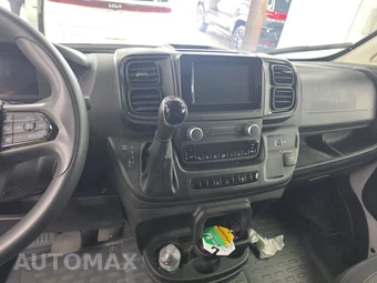 2025 Ram ProMaster 2500 Cargo Van Tradesman w/Passenger Seat Low Roof 136.0" WB - miniatura 11