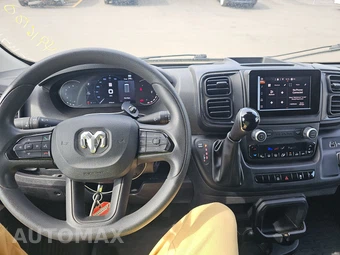 2025 Ram ProMaster 2500 Cargo Van Tradesman w/Passenger Seat Low Roof 136.0" WB - miniatura 11