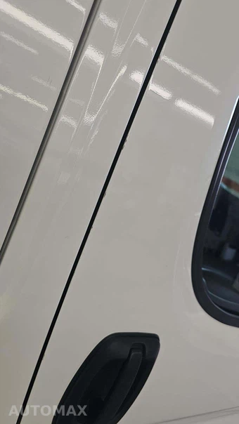 2025 Ram ProMaster 2500 Cargo Van Tradesman w/Passenger Seat Low Roof 136.0" WB - miniatura 26