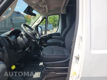 2025 Ram ProMaster 2500 Cargo Van Tradesman w/Passenger Seat Low Roof 136.0" WB - miniatura 7