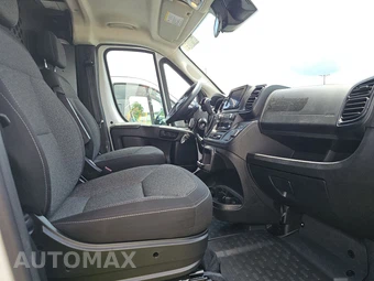 2025 Ram ProMaster 2500 Cargo Van Tradesman w/Passenger Seat Low Roof 136.0" WB - miniatura 8