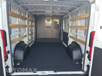 2025 Ram ProMaster 2500 Cargo Van Tradesman w/Passenger Seat Low Roof 136.0" WB - miniatura 15