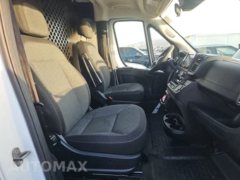 2025 Ram ProMaster 2500 Cargo Van Tradesman w/Passenger Seat Low Roof 136.0" WB - miniatura 8