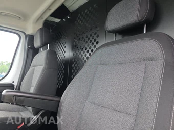 2025 Ram ProMaster 2500 Cargo Van Tradesman w/Passenger Seat Low Roof 136.0" WB - miniatura 13