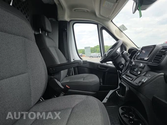 2025 Ram ProMaster 2500 Cargo Van Tradesman w/Passenger Seat Low Roof 136.0" WB - miniatura 8