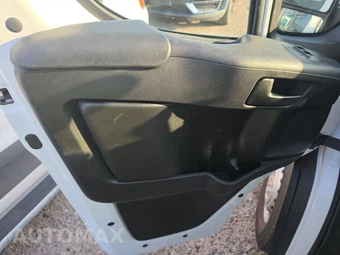 2025 Ram ProMaster 2500 Cargo Van Tradesman w/Passenger Seat Low Roof 136.0" WB - miniatura 9
