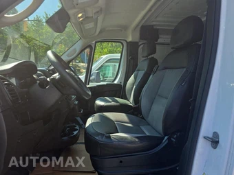 2025 Ram ProMaster 2500 Cargo Van Tradesman w/Passenger Seat Low Roof 136.0" WB - miniatura 13