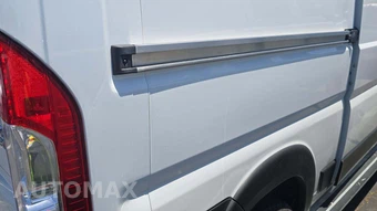 2025 Ram ProMaster 2500 Cargo Van Tradesman w/Passenger Seat Low Roof 136.0" WB - miniatura 26