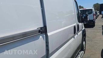 2025 Ram ProMaster 2500 Cargo Van Tradesman w/Passenger Seat Low Roof 136.0" WB - miniatura 32