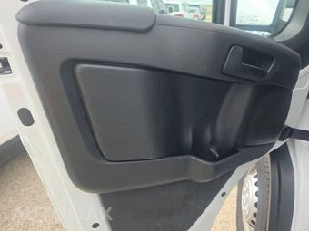 2025 Ram ProMaster 2500 Cargo Van Tradesman w/Passenger Seat Low Roof 136.0" WB - miniatura 9