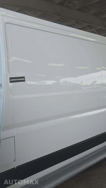 2025 Ram ProMaster 2500 Cargo Van Tradesman w/Passenger Seat Low Roof 136.0" WB - miniatura 26