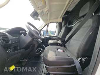 2025 Ram ProMaster 2500 Cargo Van Tradesman w/Passenger Seat Low Roof 136.0" WB - miniatura 7