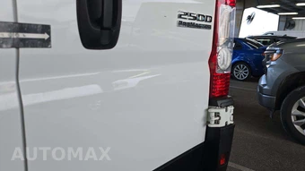 2025 Ram ProMaster 2500 Cargo Van Tradesman w/Passenger Seat Low Roof 136.0" WB - miniatura 28