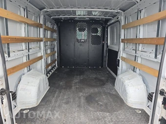 2025 Ram ProMaster 2500 Cargo Van Tradesman w/Passenger Seat Low Roof 136.0" WB - miniatura 15