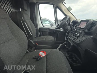 2025 Ram ProMaster 2500 Cargo Van Tradesman w/Passenger Seat Low Roof 136.0" WB - miniatura 8