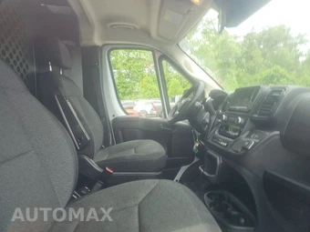 2025 Ram ProMaster 2500 Cargo Van Tradesman w/Passenger Seat Low Roof 136.0" WB - miniatura 8