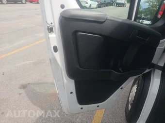 2025 Ram ProMaster 2500 Cargo Van Tradesman w/Passenger Seat Low Roof 136.0" WB - miniatura 9
