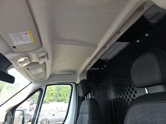 2025 Ram ProMaster 2500 Cargo Van Tradesman w/Passenger Seat Low Roof 136.0" WB - miniatura 16