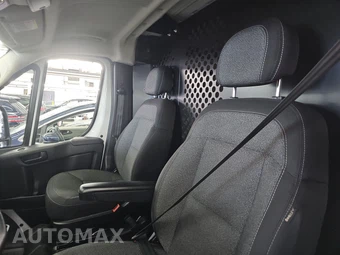 2025 Ram ProMaster 2500 Cargo Van Tradesman w/Passenger Seat Low Roof 136.0" WB - miniatura 13